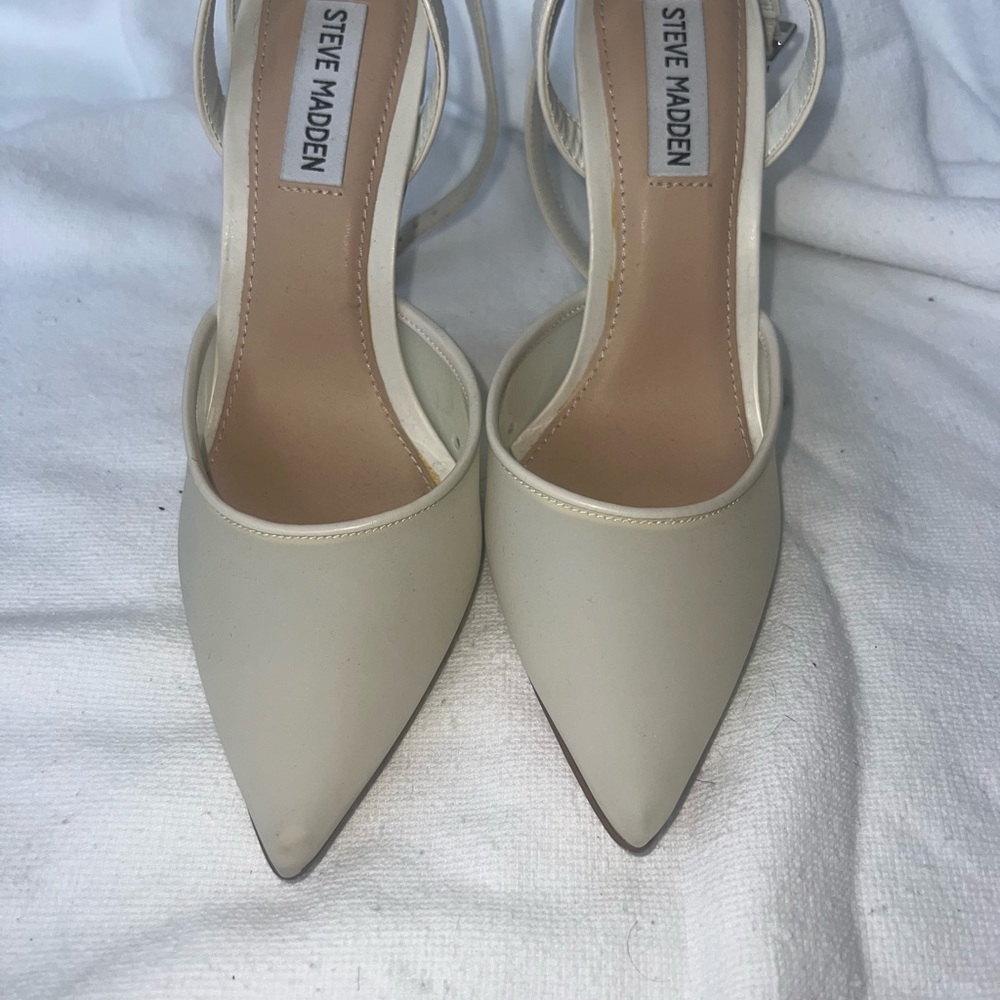 Steve Madden Alessi Women's Elegant Beige Heels